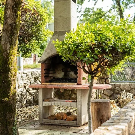 Appartamento Fuer 4 Personen Ca 50 Qm In Njivice, Kvarner Bucht Krk